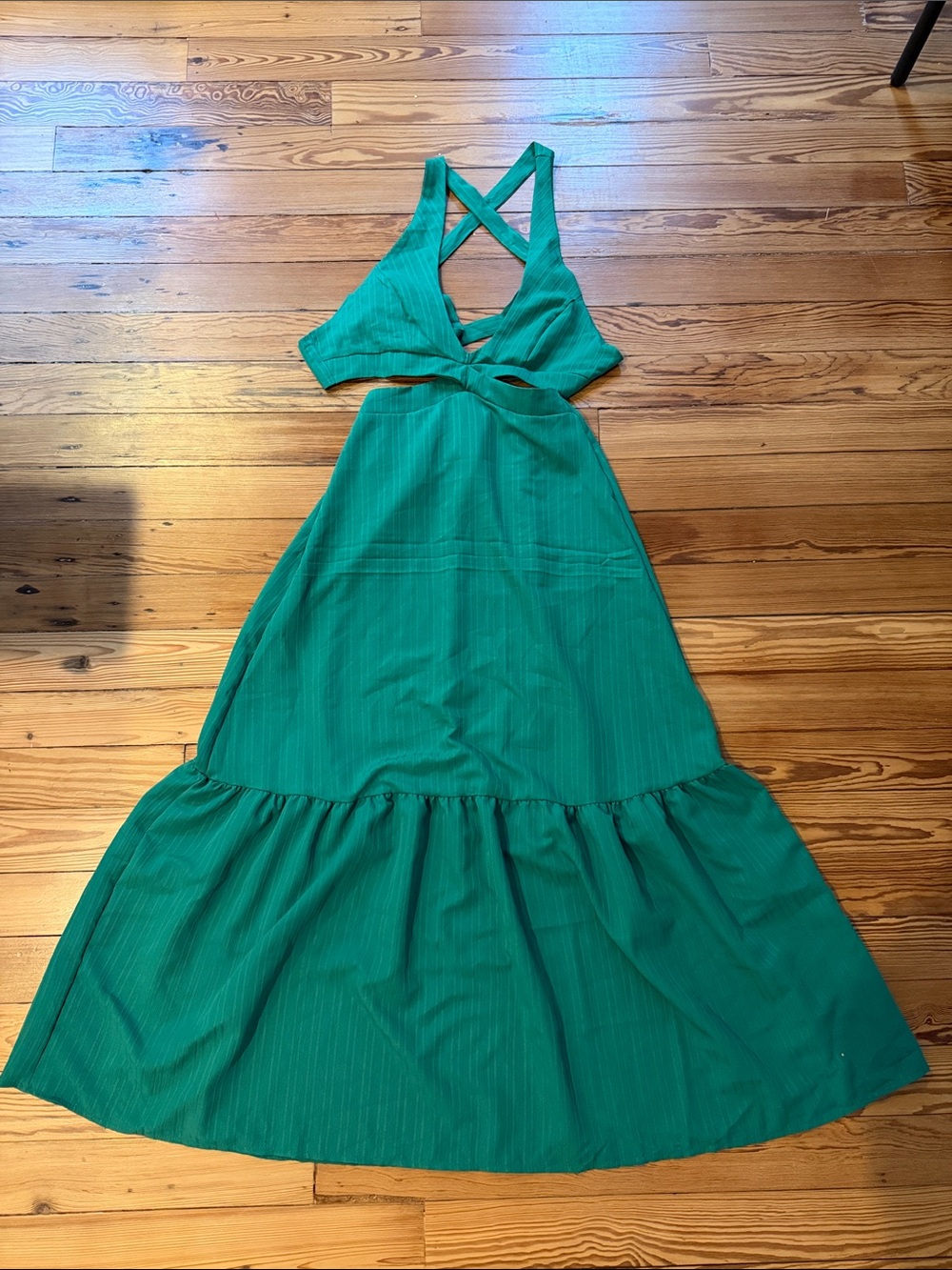 SHEIN Emerald Green Cutout Crisscross Maxi Dress